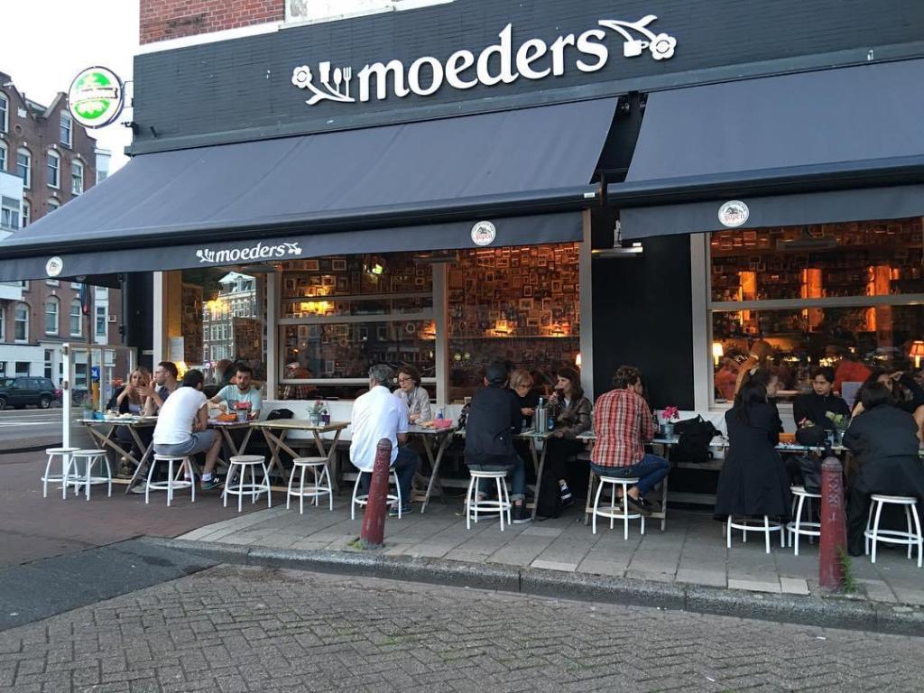 Restaurant Moeders Amsterdam – Traditional Dutch Food & Cozy&nbsp;Vibes